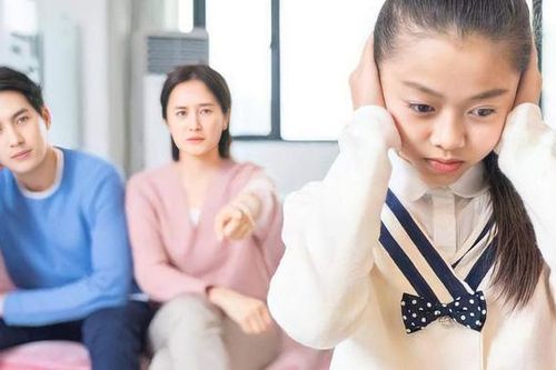 4 dấu hiệu con bước vào giai đoạn nổi loạn và 3 điều cha mẹ tuyệt đối tránh