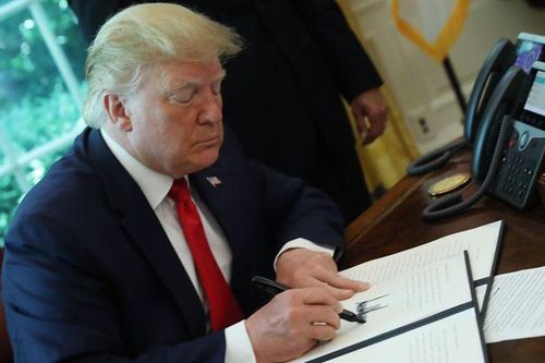 Nhiệm kỳ của ông Trump lập kỷ lục về lệnh trừng phạt