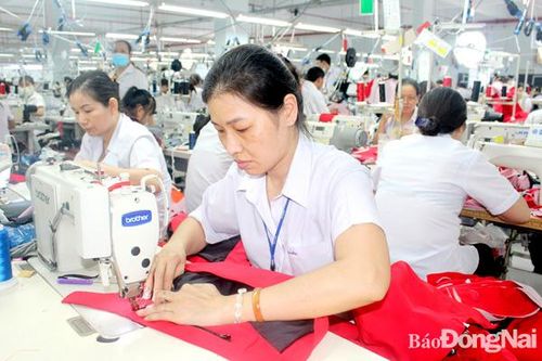 Nâng cao nhận thức về pháp luật lao động trong công nhân