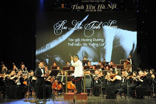 Hùng tráng chương trình nghệ thuật 'Tình yêu Hà Nội' lần thứ XIII
