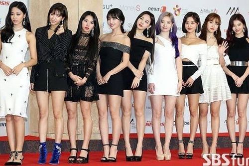 Chỉ vì cao nhất nhóm TWICE mà Tzuyu phải chịu thiệt thòi, bị 'dìm' dáng vì thứ này