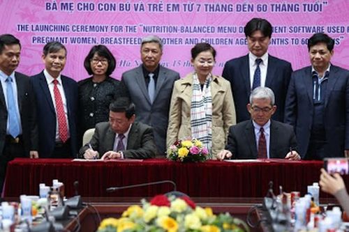 Công bố phần mềm miễn phí chăm sóc dinh dưỡng, sức khỏe phụ nữ mang thai và cho con bú