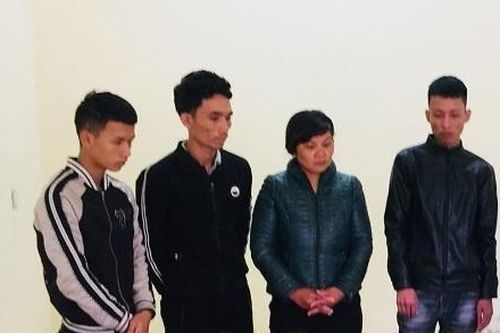 Bắt giữ 4 đối tượng có hành vi đánh bạc