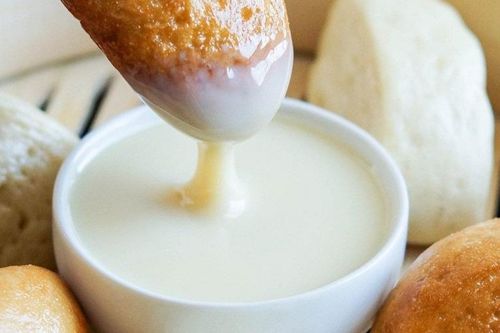 Có nên ăn bánh mỳ chấm sữa?