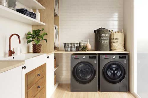 Loan Hoàng, Dino Vũ chia sẻ cách làm mới góc giặt đồ