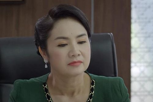 'Hướng dương ngược nắng' tập 3: Bà Cúc bày kế để công ty không rơi vào tay con riêng của chồng