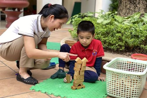 Nâng cao chất lượng phổ cập giáo dục mầm non cho trẻ 5 tuổi