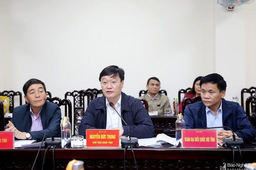 Chủ tịch UBND tỉnh Nguyễn Đức Trung tiếp công dân tháng 12