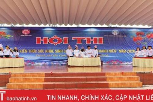 Học sinh TP Hà Tĩnh tìm hiểu sức khỏe sinh sản vị thành niên