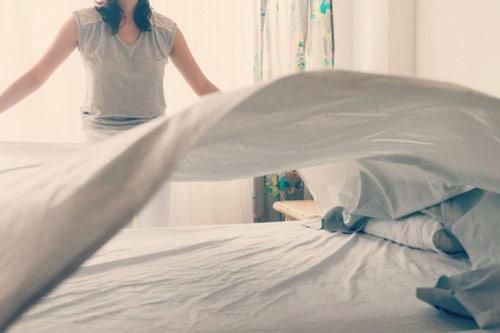 Những thói quen xấu vào buổi sáng gây hại cho sức khỏe mà bạn không hề biết