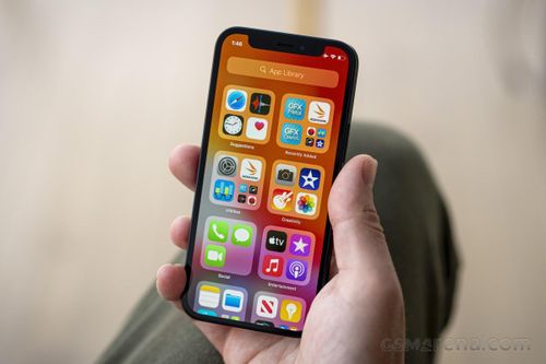 iPhone 12 Mini vs OPPO Find X2: Trong tầm giá 18 triệu chọn iPhone hay Oppo