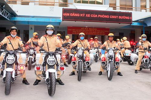Ra quân thực hiện cao điểm đảm bảo an ninh trật tự, trật tự an toàn giao thông phục vụ Đại hội Đảng và Tết Nguyên đán