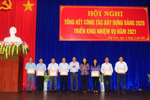 TP. Long Xuyên tổng kết công tác xây dựng Đảng năm 2020