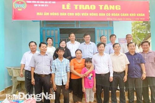 Trao Mái ấm nông dân tại huyện Long Thành