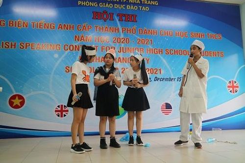 Hội thi hùng biện tiếng Anh dành cho học sinh THCS TP. Nha Trang