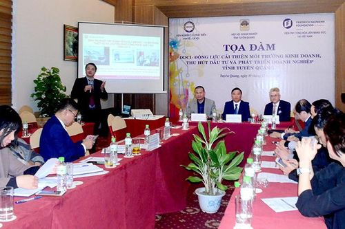 Tọa đàm động lực cải thiện môi trường kinh doanh, thu hút đầu tư, phát triển doanh nghiệp