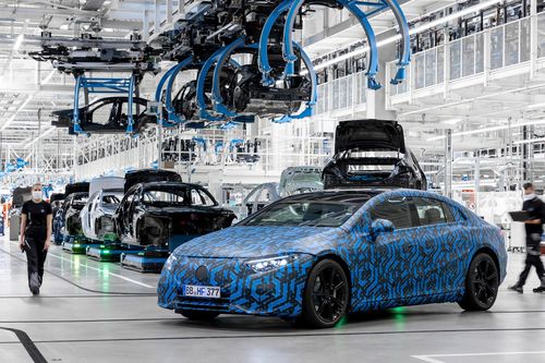 Mercedes-Benz sắp sản xuất xe điện trên toàn cầu