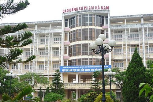 Sáp nhập trường đại học, cao đẳng: Xu hướng hay giải pháp tình thế?