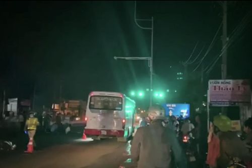 Nam thanh niên gặp tai nạn không ai giúp ở Bình Dương: Khó xử lý người đi đường