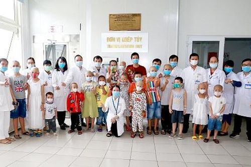 Ghép tủy thành công, cứu sống bé 30 tháng tuổi