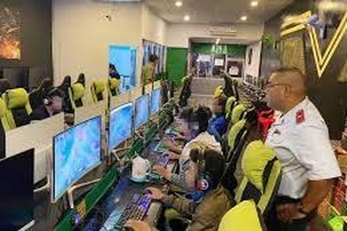 Long An: Tăng cường quản lý hoạt động Internet và trò chơi điện tử