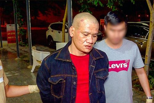 Nghi phạm dùng súng chống trả khi bị vây bắt
