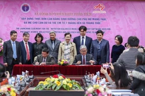 Bộ Y tế triển khai chương trình dinh dưỡng dành cho bà mẹ, trẻ em