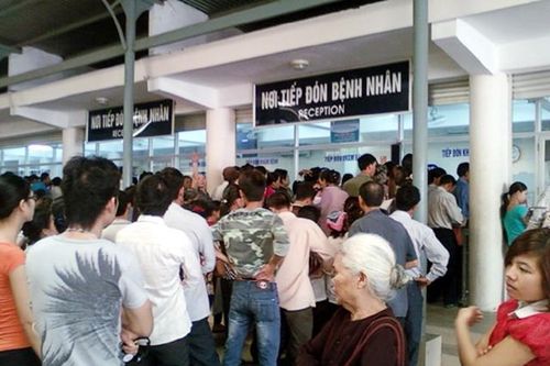 Từ 01/01/2021 mức hưởng BHYT tăng lên 100% khi KCB trái tuyến tỉnh