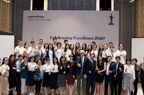 ICAEW tổ chức Lễ tốt nghiệp cho học viên tại Việt Nam