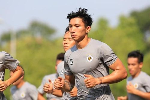 Đoàn Văn Hậu phải nghỉ dưỡng thương dài hạn