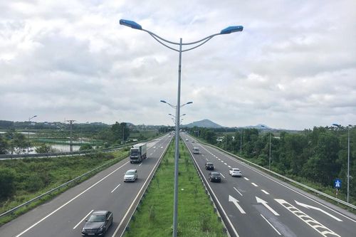 Đường bộ cao tốc lại trông chờ vốn ngân sách
