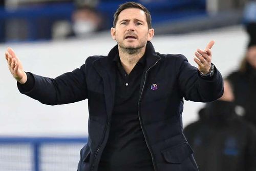 Thua ngược phút bù giờ, HLV Chelsea đặt câu hỏi khó