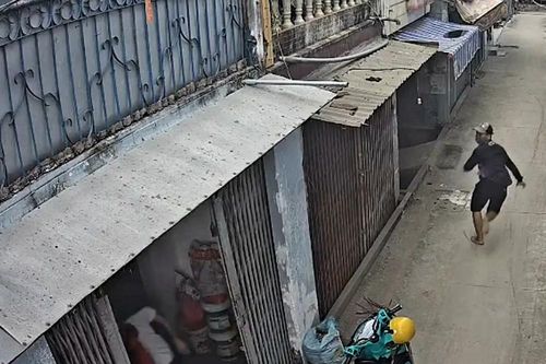Mâu thuẫn khi chạy xe trên đường, một thanh niên bị đánh tử vong