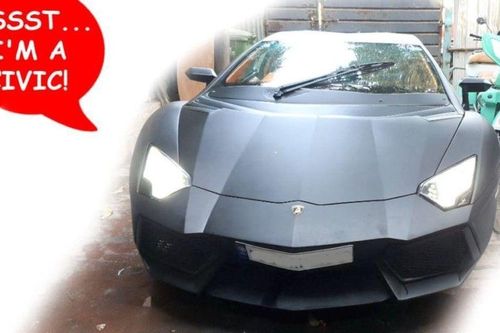Honda Civic 'hô biến' thành siêu xe Lamborghini Aventador như thật