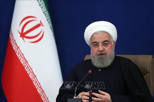 Iran cam kết tiếp tục hỗ trợ Syria chống khủng bố