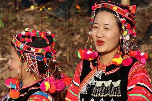 Vui Tết cổ truyền Hồ Sự Chà của dân tộc Hà Nhì nơi cực Tây Tổ quốc