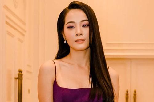 Diễn viên chuyên trị vai tiểu tam Karen Nguyễn: 'Tôi đang đứng ở phía là người bạn của chị Hương Giang'