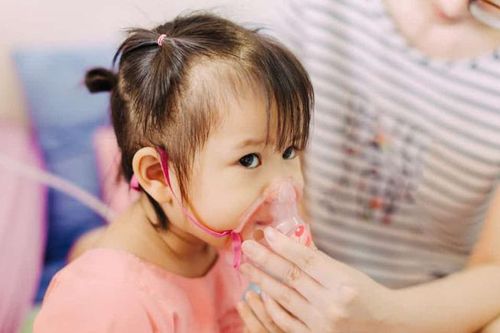 Nhiệt độ giảm sâu, phòng và xử trí trẻ mắc viêm đường hô hấp như thế nào?