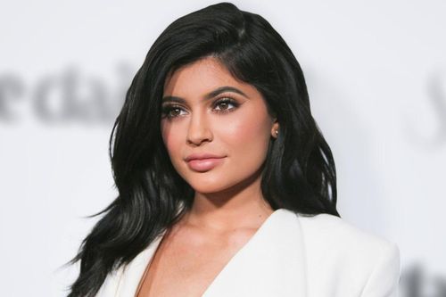 Danh sách dàn celeb có thu nhập 'khủng' nhất năm 2020: Kylie Jenner, Taylor Swift đứng đâu trong BXH?
