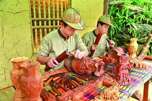 Thổi hồn vào gỗ