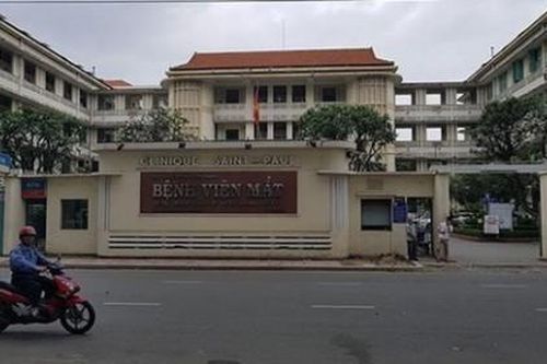 Đình chỉ công tác Giám đốc và Phó Giám đốc Bệnh viện Mắt TP. HCM để phục vụ điều tra