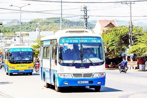 Năm 2021: Có 9 tuyến xe buýt phục vụ người dân