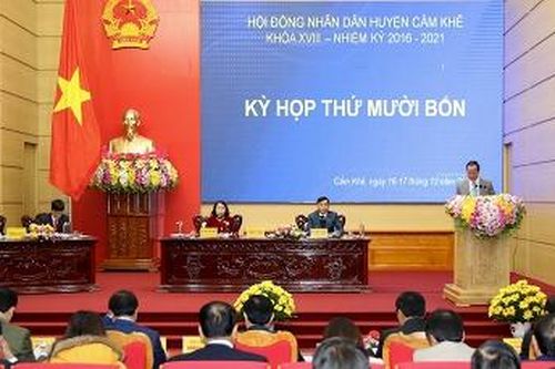 Khai mạc kỳ họp thứ Mười bốn - HĐND huyện Cẩm Khê