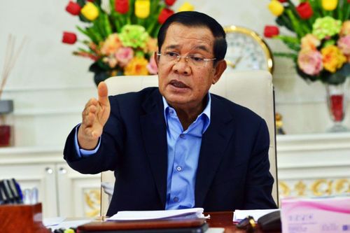 Thủ tướng Campuchia cho tất cả học sinh lớp 12 tốt nghiệp không cần thi