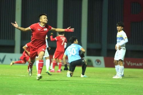 U15 PVF mất điểm trước U15 Hoàng Anh Gia Lai