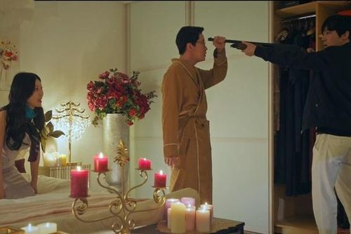 Giới siêu giàu Hàn Quốc được miêu tả như thế nào trên phim?