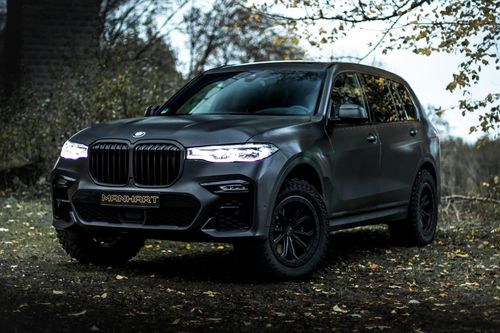 Chi tiết bản độ BMW X7 M50i theo phong cách hầm hố