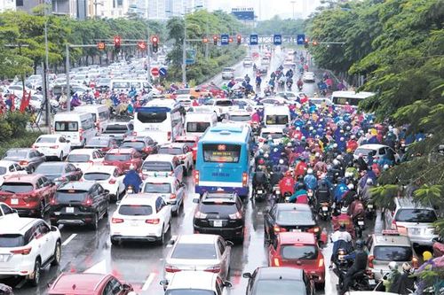 Gia tăng áp lực giao thông dịp Tết