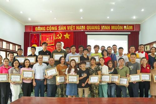 30 đơn vị du lịch ký cam kết bảo vệ môi trường và động vật hoang dã