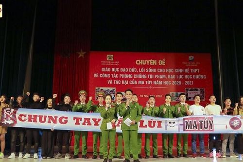 Tuyên truyền, giáo dục đạo đức, lối sống cho học sinh, sinh viên